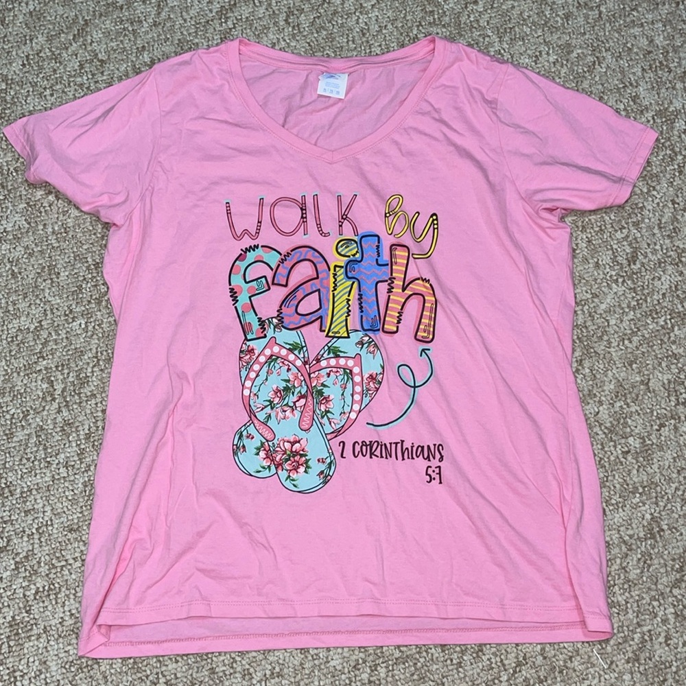 Pink Walk by Faith V-neck Shirt XL